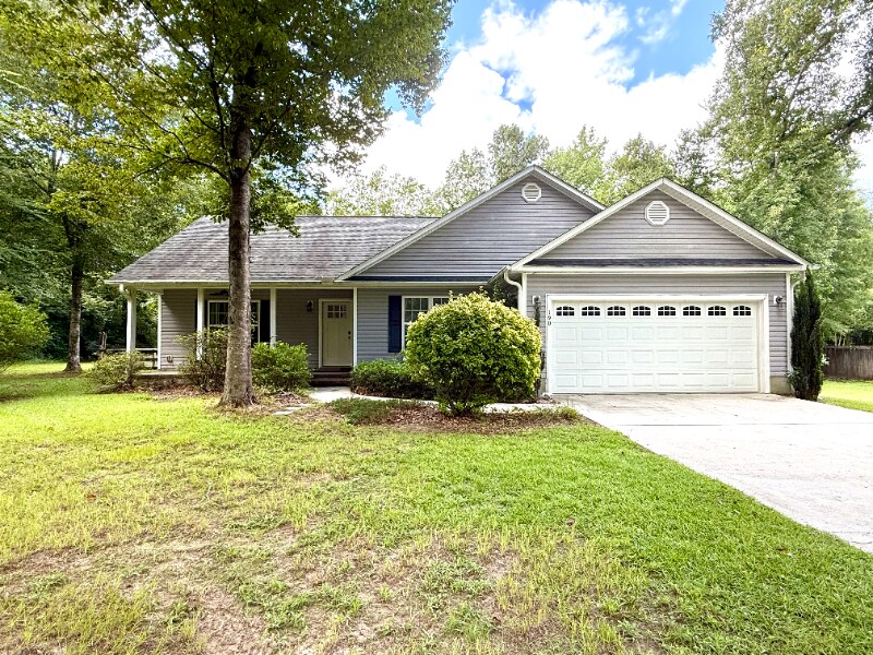 Foto principal - 190 Old Beechtree Ln