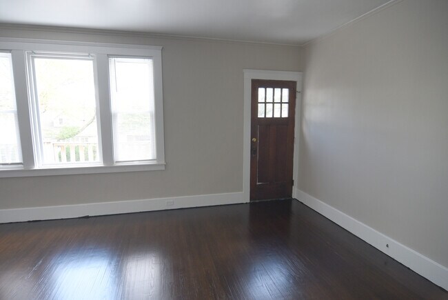 Foto del edificio - 1471 Wayburn St