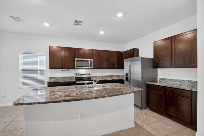 Foto del edificio - 13808 NW 9th Rd