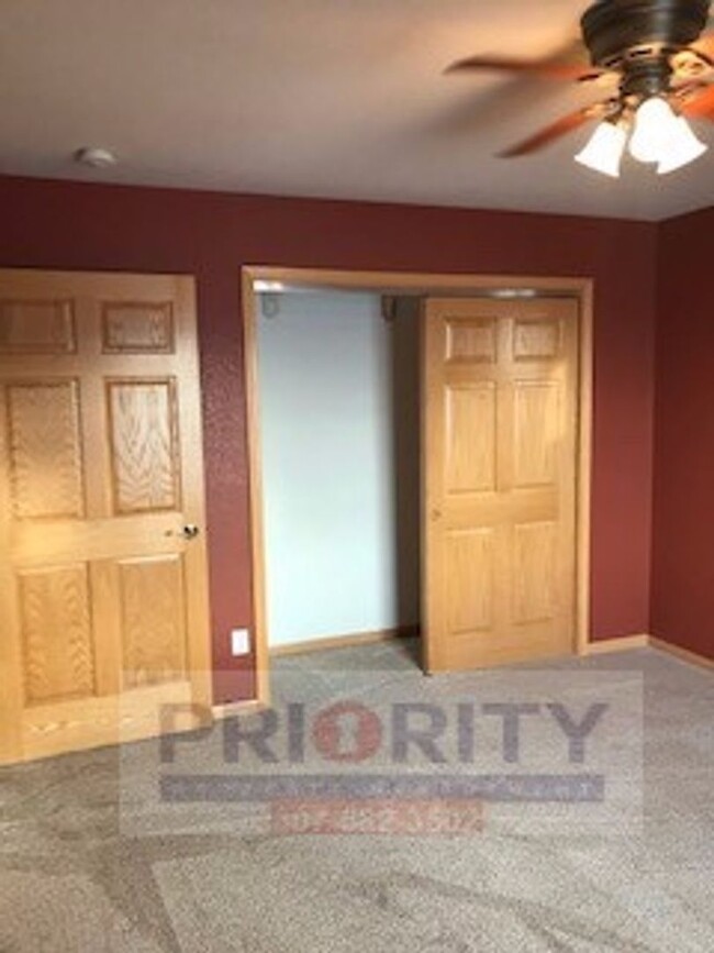 Foto del edificio - 2 bedroom, 2 bath 1,226 sqft townhome for ...