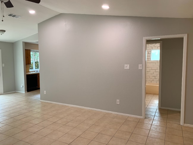 Building Photo - 4501 Dorsett Oaks Cir