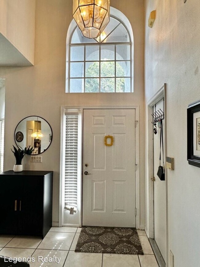 Foto del edificio - 4 br, 3 bath House - 1225 Falconcrest Blvd