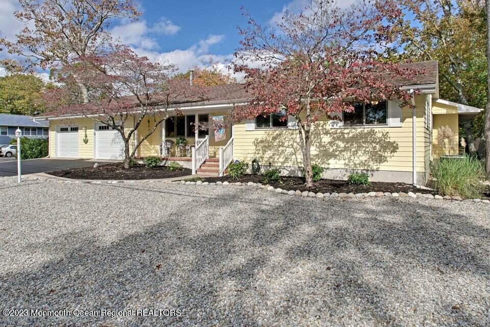 510 Springfield Ave, Pine Beach, NJ 08741 House for Rent in Pine