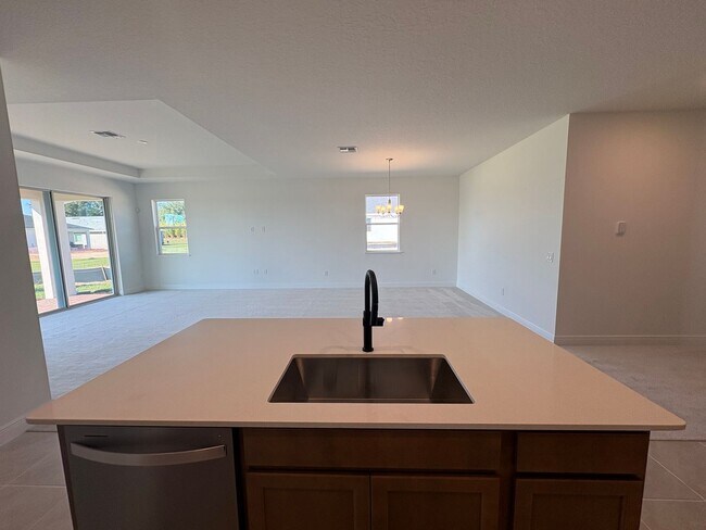 Foto del edificio - Stunning New Construction Home in the Heart of Apopka