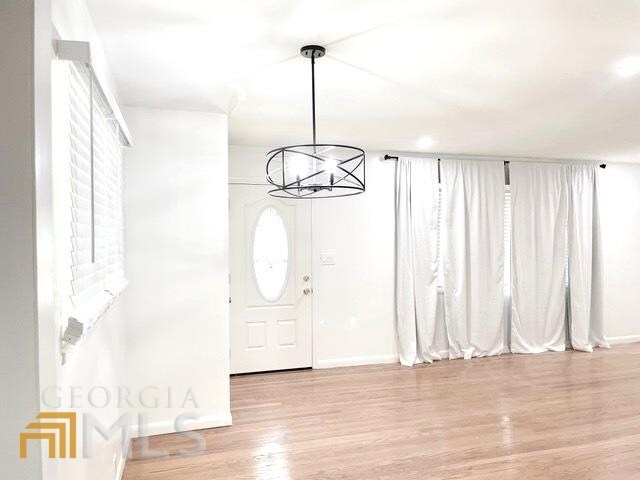 Foto del edificio - 2579 Bonnybrook Dr SW