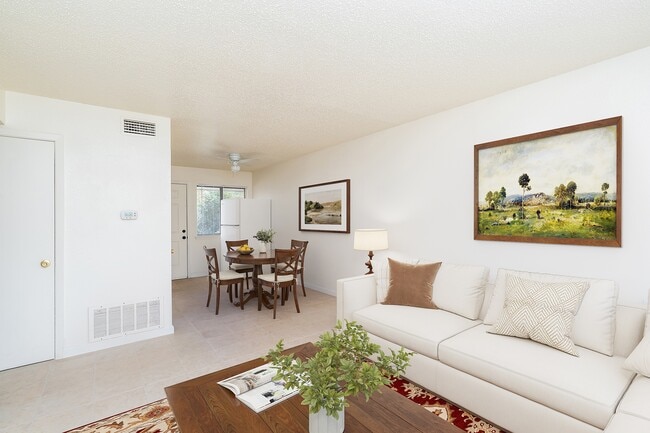 Building Photo - Pecan Estates