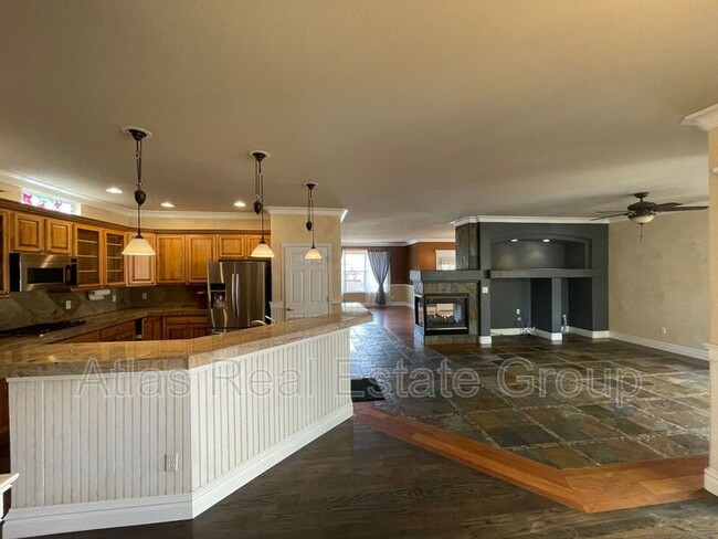 Building Photo - 11310 Night Heron Dr