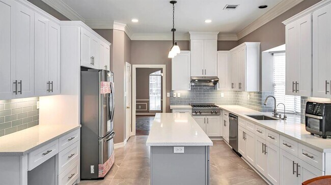 Foto del edificio - 4822 Keneshaw St