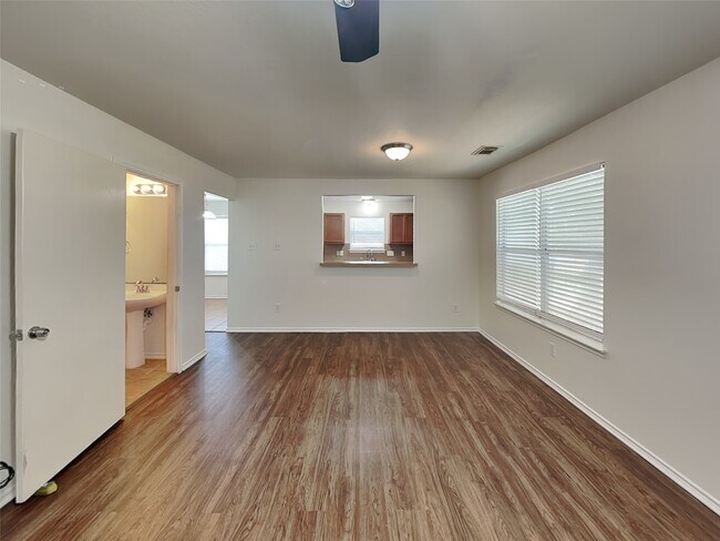 Foto del edificio - 24518 Cypresspark Glen Ln