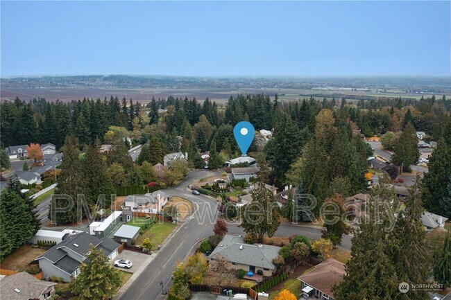 Foto del edificio - 5621 126th St SE