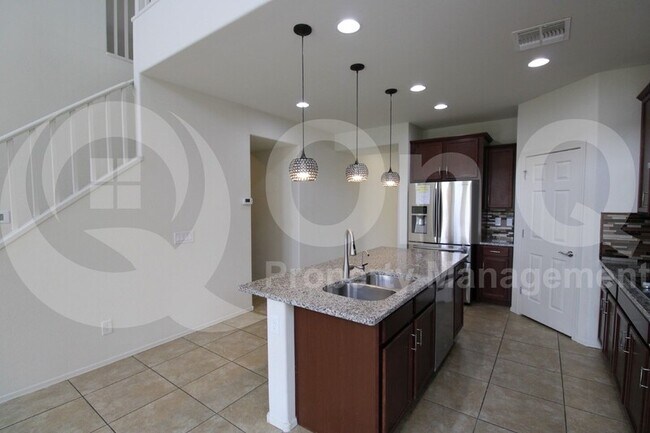 Building Photo - 9555 W Chama Dr