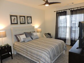 Woodmont Mews Apartments Reviews Woodmont Mews Apartments Reviews