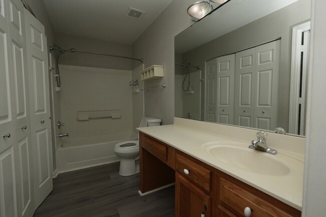 Building Photo - 12601 Tucker Crossing Ln