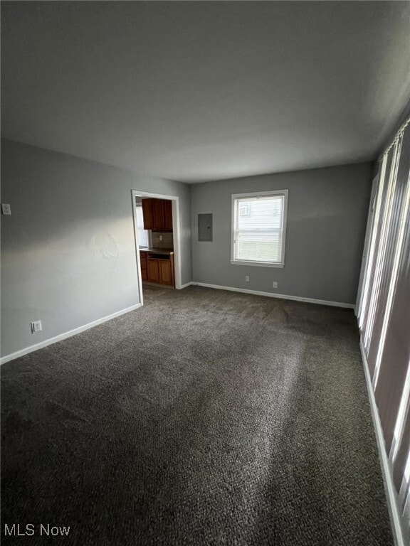 Building Photo - 635 N Hazelwood Ave