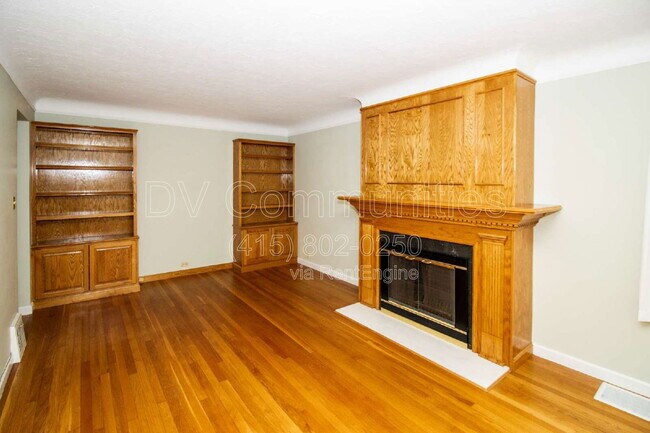 Building Photo - 20040 Bonnie Bank Blvd