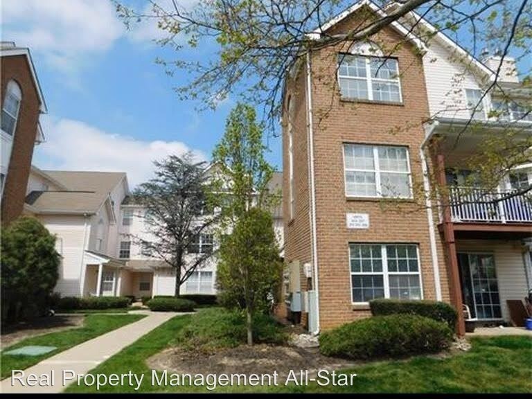 Primary Photo - 2 br, 2 bath House - 307 Plymouth Road