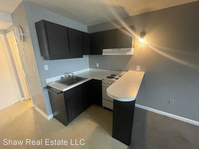 Building Photo - 1 br, 1 bath House - 448 Racine Dr Unit G209