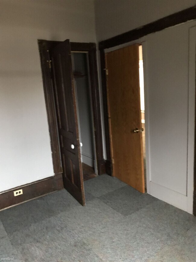 Foto del edificio - 2 br, 1 bath House - 749 Emperor St SW