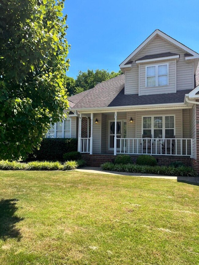 Foto del edificio - 168 Mountain Brook Dr