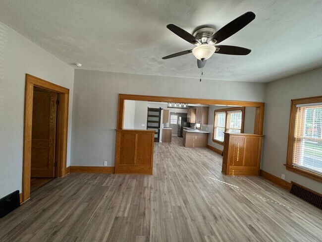 Building Photo - 2440 S 18th St