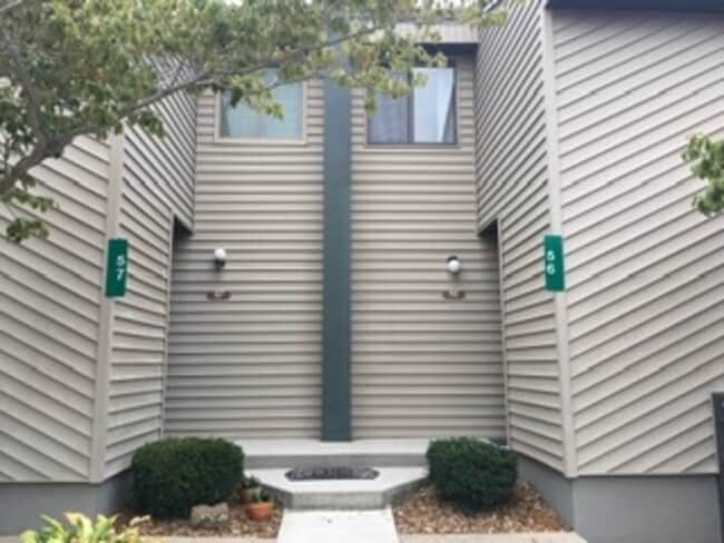 Unit 56 - 39 Lakeshore Ln