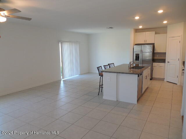 Foto del edificio - 136 Rain Lily Ave