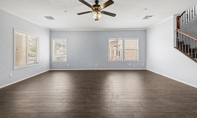 Building Photo - 17593 N 185th Dr