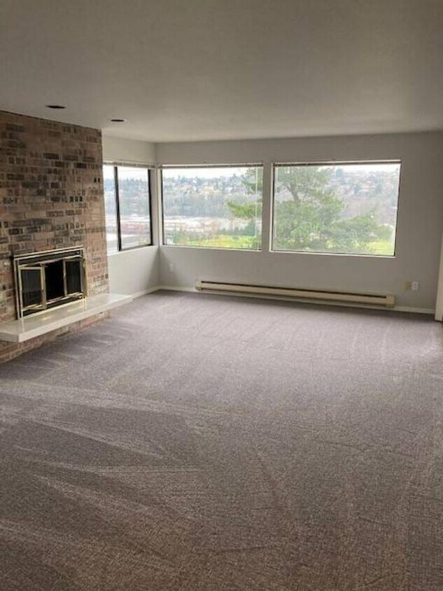 Primary Photo - 2 bedroom in Seattle WA 98119