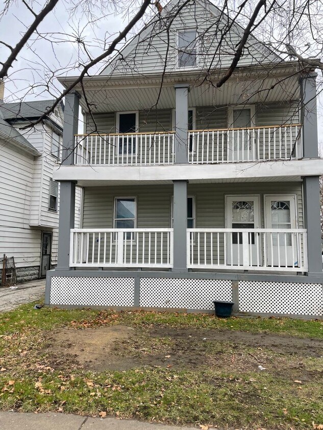 Primary Photo - 2177 W 83rd St