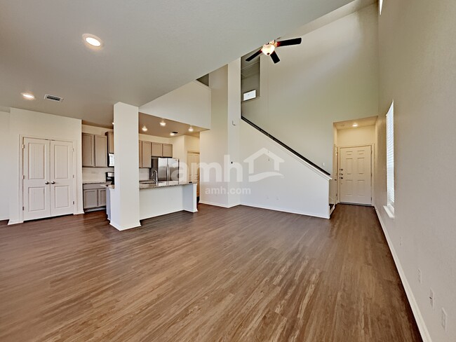 Foto del edificio - 2726 Meadowood Heights