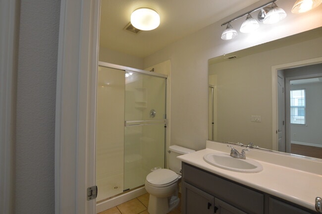 Building Photo - 2348 Winepol Loop