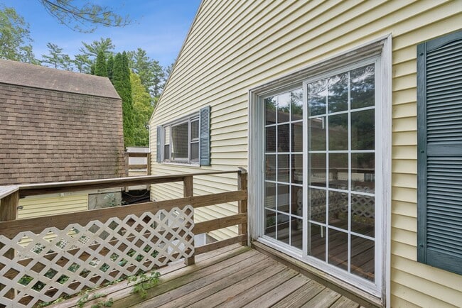 Foto del edificio - 85 High Pine Loop Rd