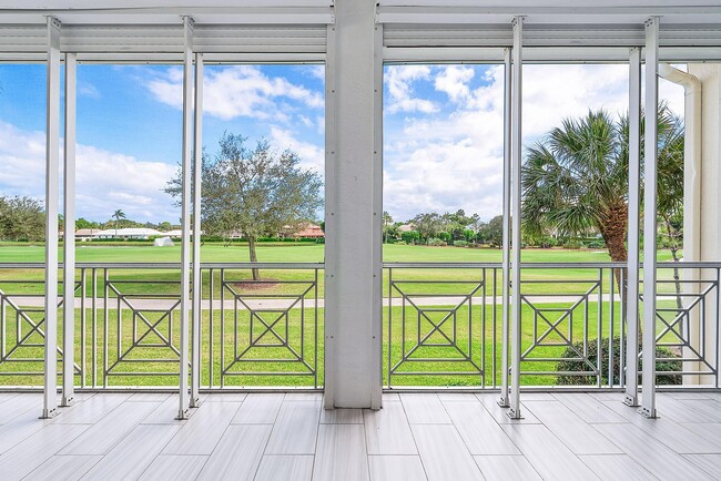 Foto del edificio - 114 Palm Point Cir