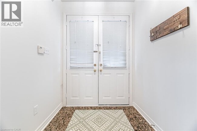 Building Photo - 2499 Scotch Pine Dr