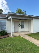 Building Photo - 520 Finks Hideaway Rd