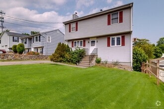 70 Oliver St