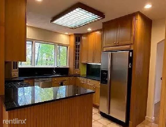Primary Photo - 3 br, 3 bath House - 38 Peterson Rd
