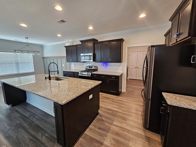 Foto del edificio - 436 Orchard Grove Ln