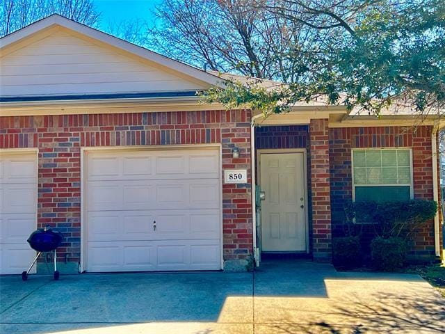 Building Photo - 848 Mirabell Ct