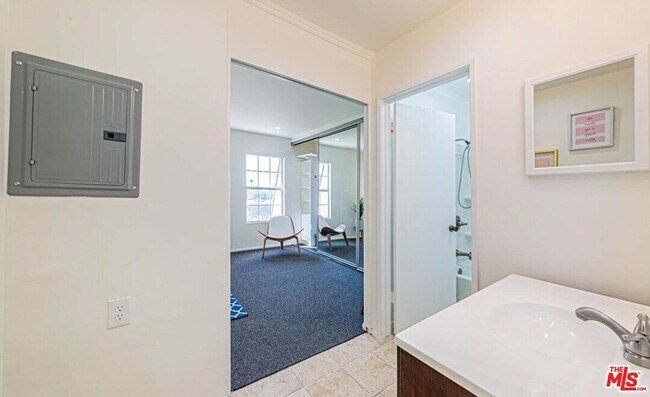 Foto del edificio - 409 Burchett St