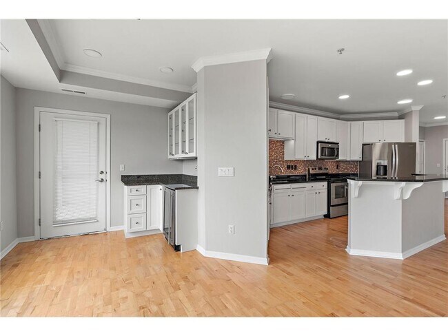 Building Photo - 1250 Nicollet Ave
