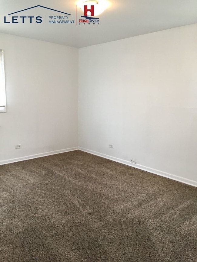 Building Photo - Beautiful 2 Bedroom Aprtment