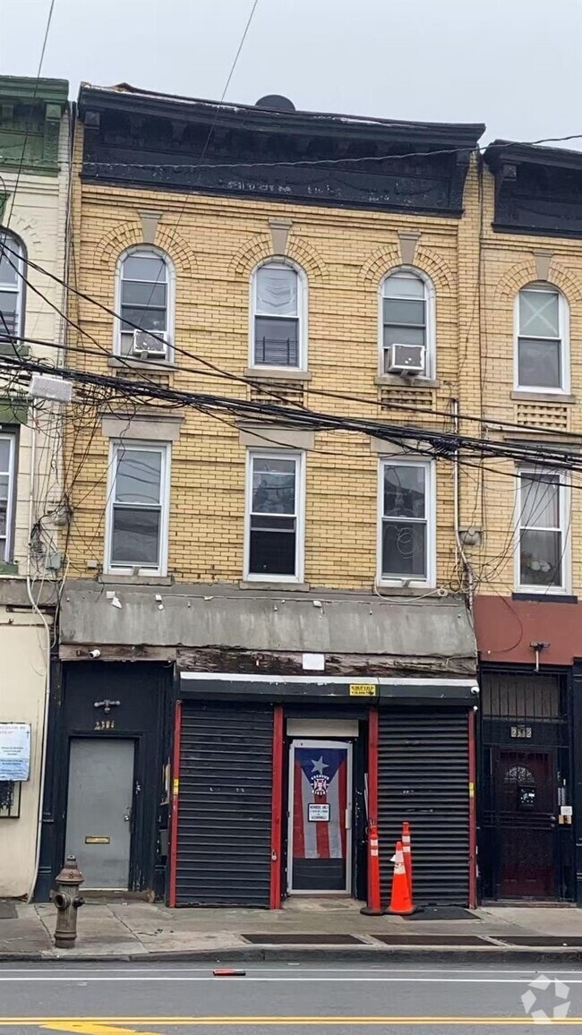 Building Photo - 2354 Pitkin Ave