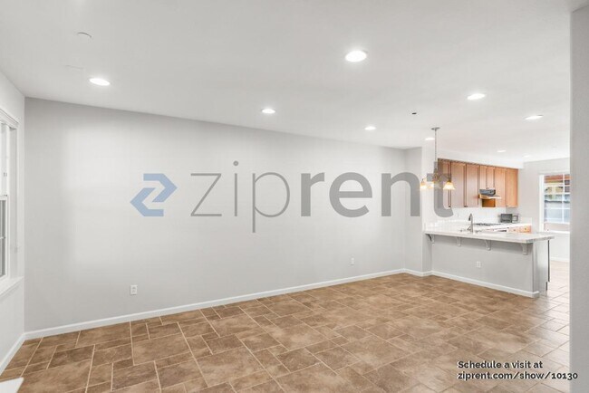 Foto del edificio - 482 Tristania Terrace