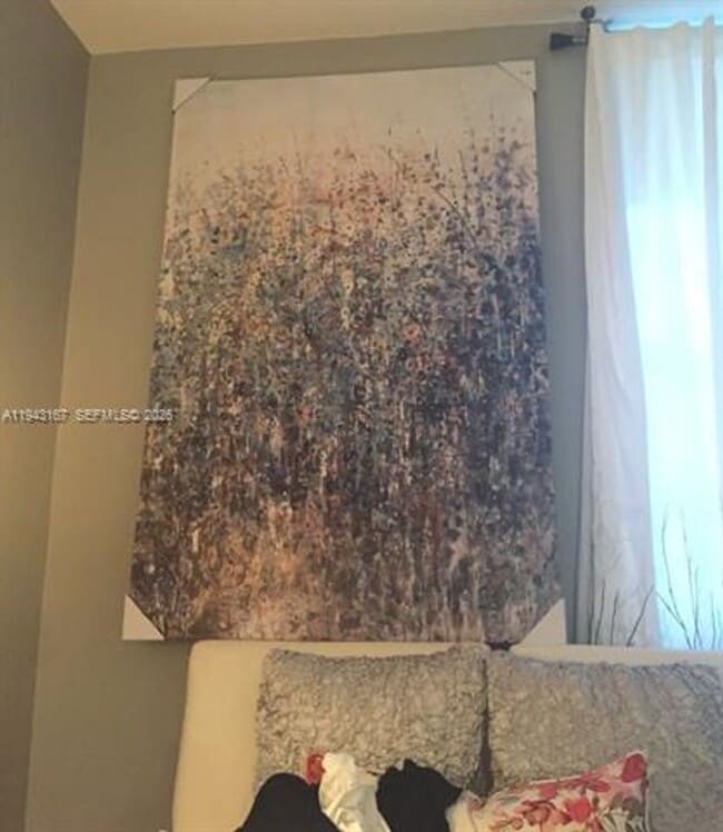 Photo - 100 Lincoln Rd Apartment