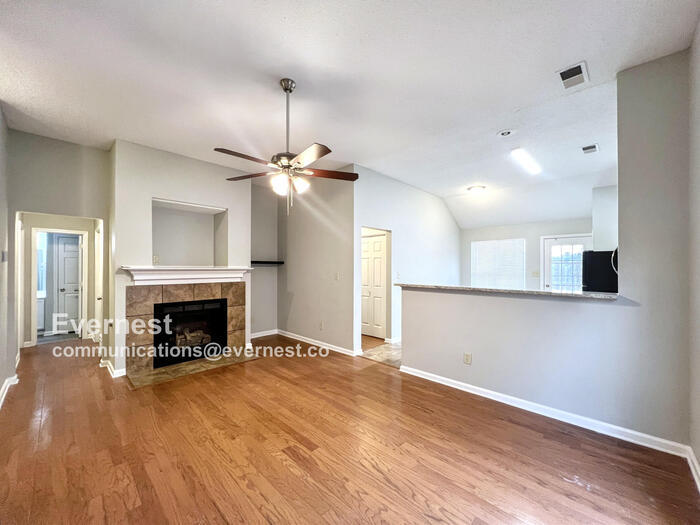 Primary Photo - Beautiful 3-Bedroom Home with Fenced Yard ...