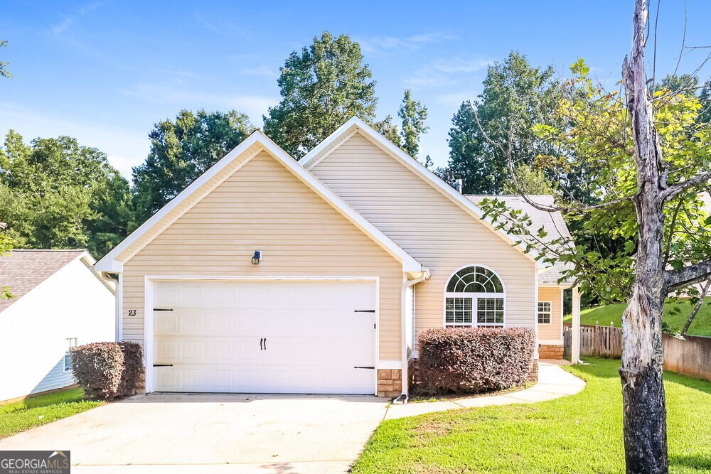 Foto principal - 23 Bedford Park Dr