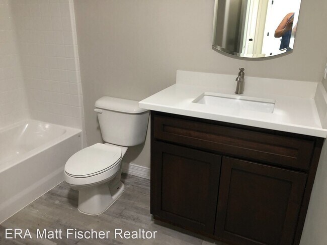 Building Photo - 3 br, 2 bath House - 344 E Orchid St