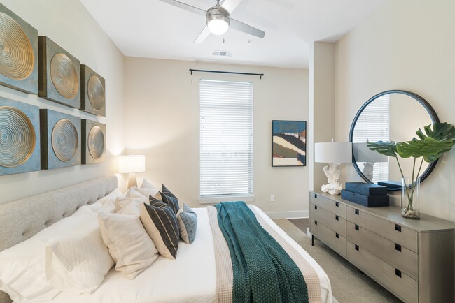 Foto del edificio - ArborView Circle C Ranch 62+ Active Adult