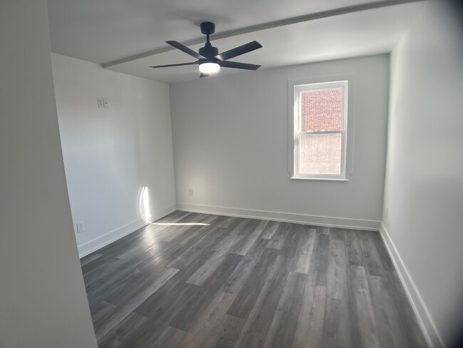 Building Photo - 4313 Waln St